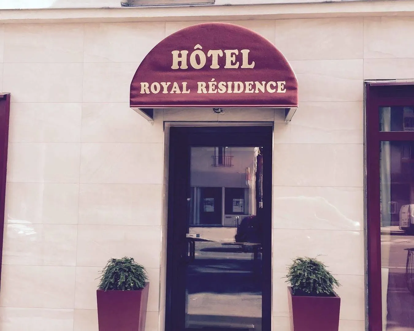 Royal 2*